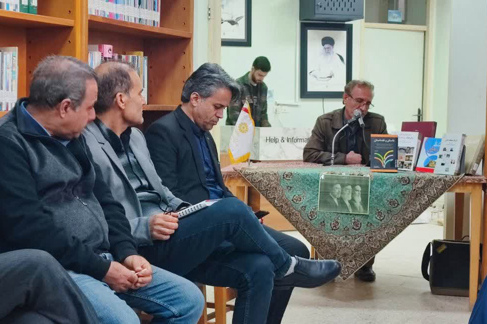 برگزاری برنامه‌های فرهنگی هنری در کتابخانه های عمومی استان مرکزی