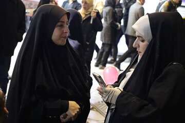 همدلی و همراهی مثال‌زدنی در موکب فرهنگی «ایستاده برای ایران» اداره‌کل کتابخانه‌های عمومی استان