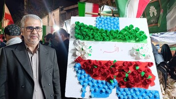 قاب های ماندگار با نقشه ایران عزیز از حضور مردم در سنگر فرهنگی اداره کل کتابخانه های لرستان در شب های همدلی و اتحاد
