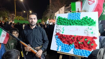 قاب های ماندگار با نقشه ایران عزیز از حضور مردم در سنگر فرهنگی اداره کل کتابخانه های لرستان در شب های همدلی و اتحاد