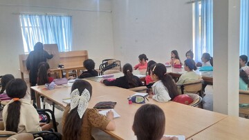 پیشگامی کتابخانه شهید دستغیب و همراهی معلمان برای خلق تجربه‌ای تازه در یادگیری