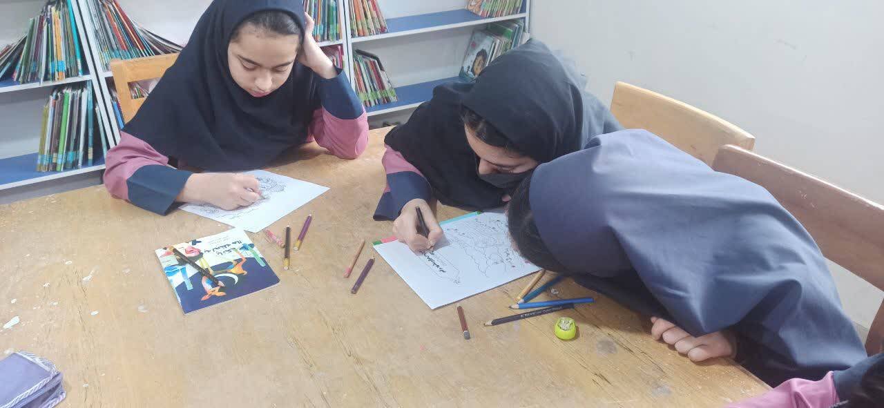 برگزاری برنامه های فرهنگی و آموزشی در کتابخانه ملاصدرا روستای کاغه شهرستان دورود