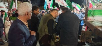 حضور کارکنان کتابخانه های عمومی شهرستان نقده در تجمعات شبانه 