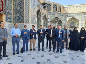 تجلی پیوندِ معنویت و دانایی؛ تشرف کتابداران خراسان رضوی به مضجع شریف ثامن‌الحجج (ع)