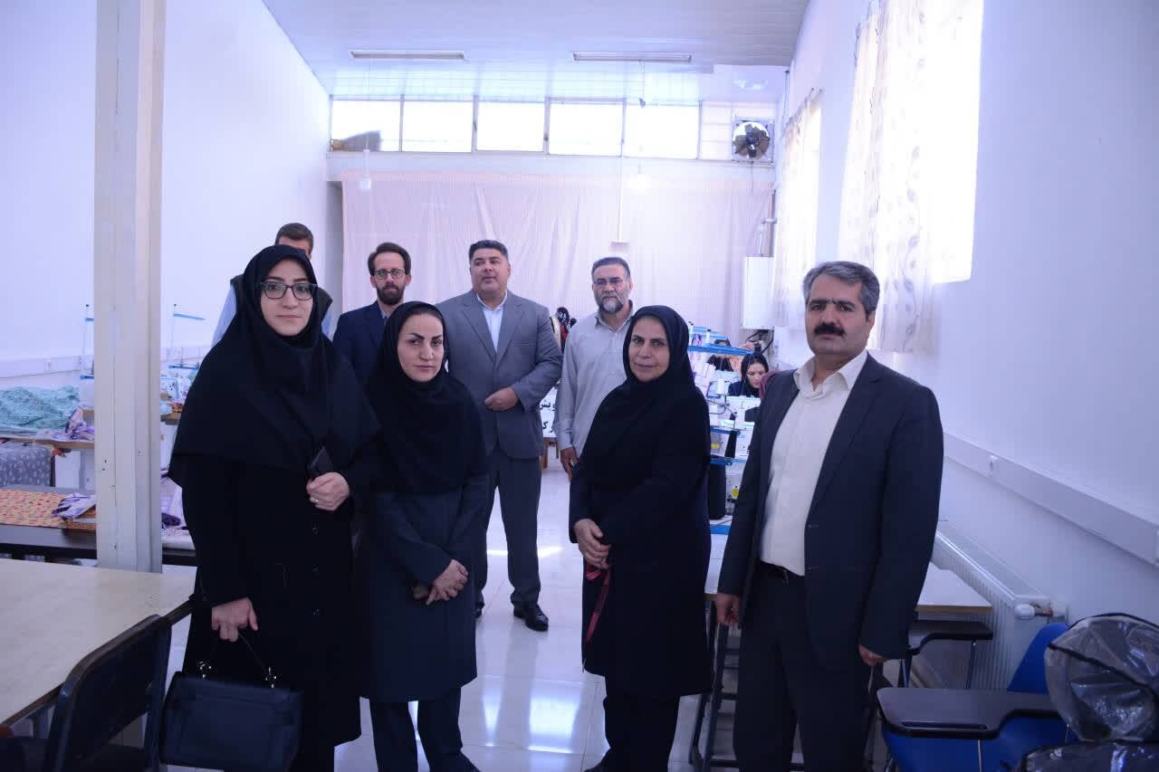 دیدار مدیرکل کتابخانه‌های عمومی لرستان با مدیرکل آموزش فنی و حرفه‌ای استان با محوریت ترویج استفاده از کیسه‌های پارچه‌ای