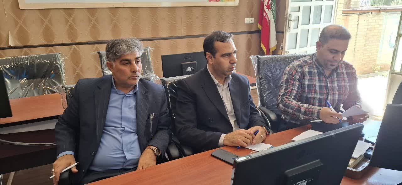 اولین جلسه انجمن کتابخانه های عمومی شهرستان پلدختر در سال ۱۴۰۵ برگزار شد؛