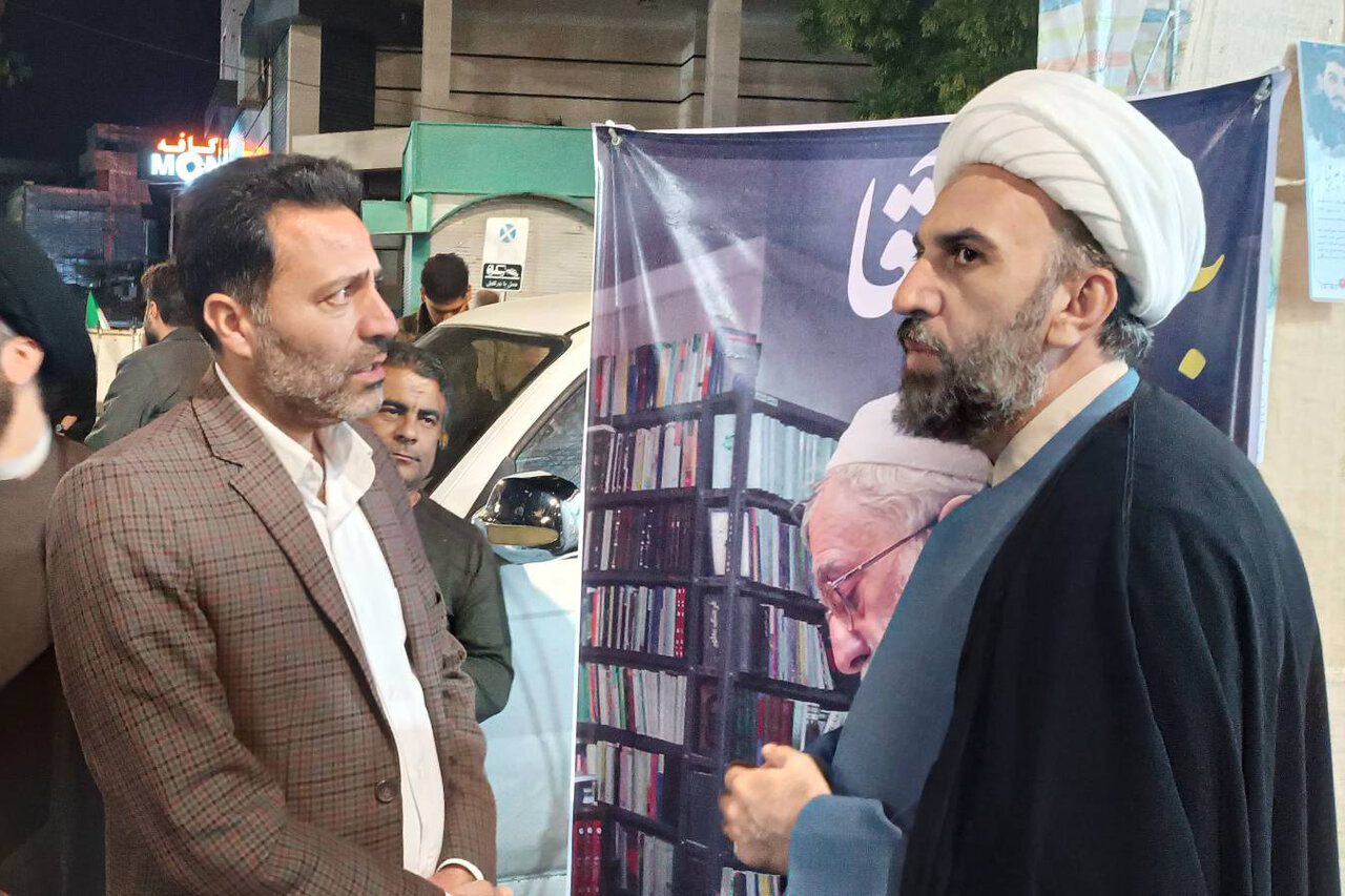 بازدید مدیران استانی و روسای هیأت‌های ورزشی استان از غرفه فرهنگی کتابخانه‌های عمومی ایلام