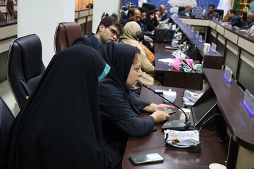 محفل شعر «زمزمه قدسیان» در آذربایجان‌غربی برگزار شد