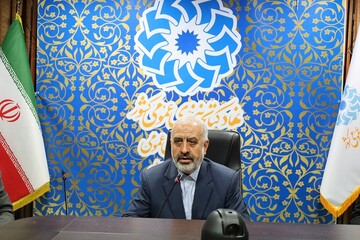 محفل شعر «زمزمه قدسیان» در آذربایجان‌غربی برگزار شد