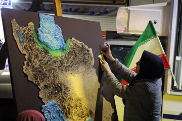 پویش «ایران به وسعت دل‌ها»؛ جلوه‌ای از عشق مردمی به وطن در موکب «ایستاده برای ایران»