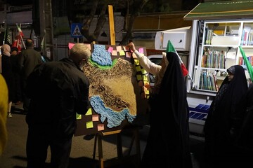 پویش «ایران به وسعت دل‌ها»؛ جلوه‌ای از عشق مردمی به وطن در موکب «ایستاده برای ایران»