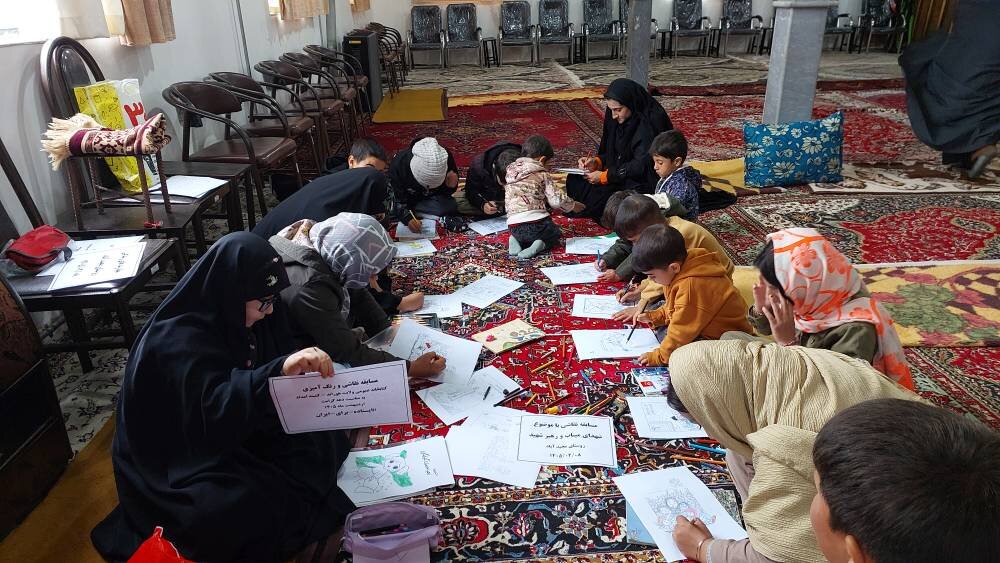اجرای ویژهبرنامههای دهه کرامت در روستای مجیدآباد توسط کتابخانه ولایت هوراند
