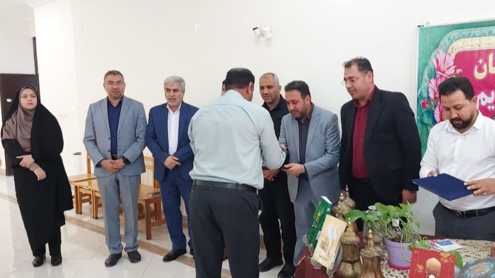 کتابخانه عمومی شهدای حمیدیه، میزبان آیینی ادبی و معنوی با حضور شاعران رضوی