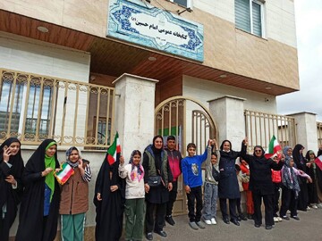 ویژه‌برنامه «حامی» در کتابخانه‌امام حسین(ع) زنجان برگزار شد