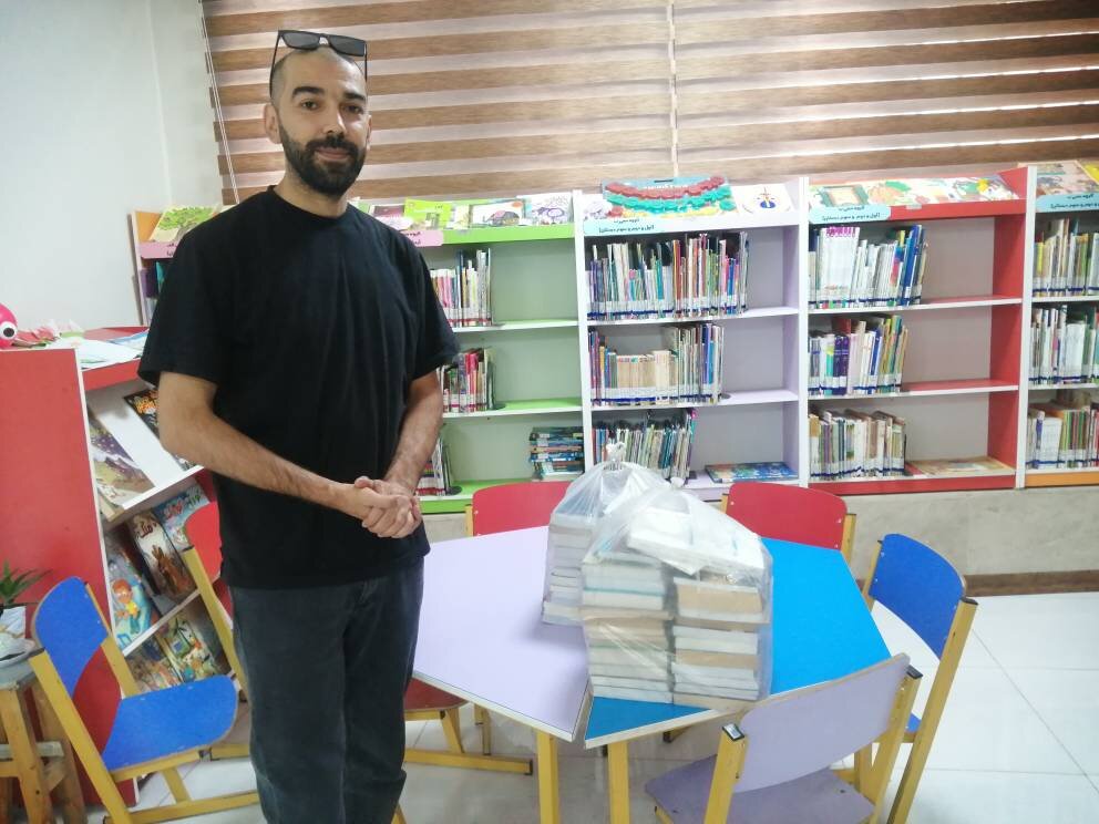 اهدای ۷۳ نسخه کتاب به کتابخانه عمومی اندیشه شمیرانات