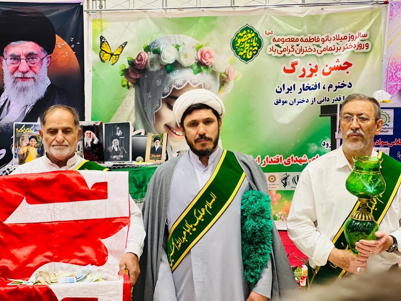 کتابخانه های عمومی استان تهران میزبان برنامه های معنوی و پرشور با محوریت کتاب شدند