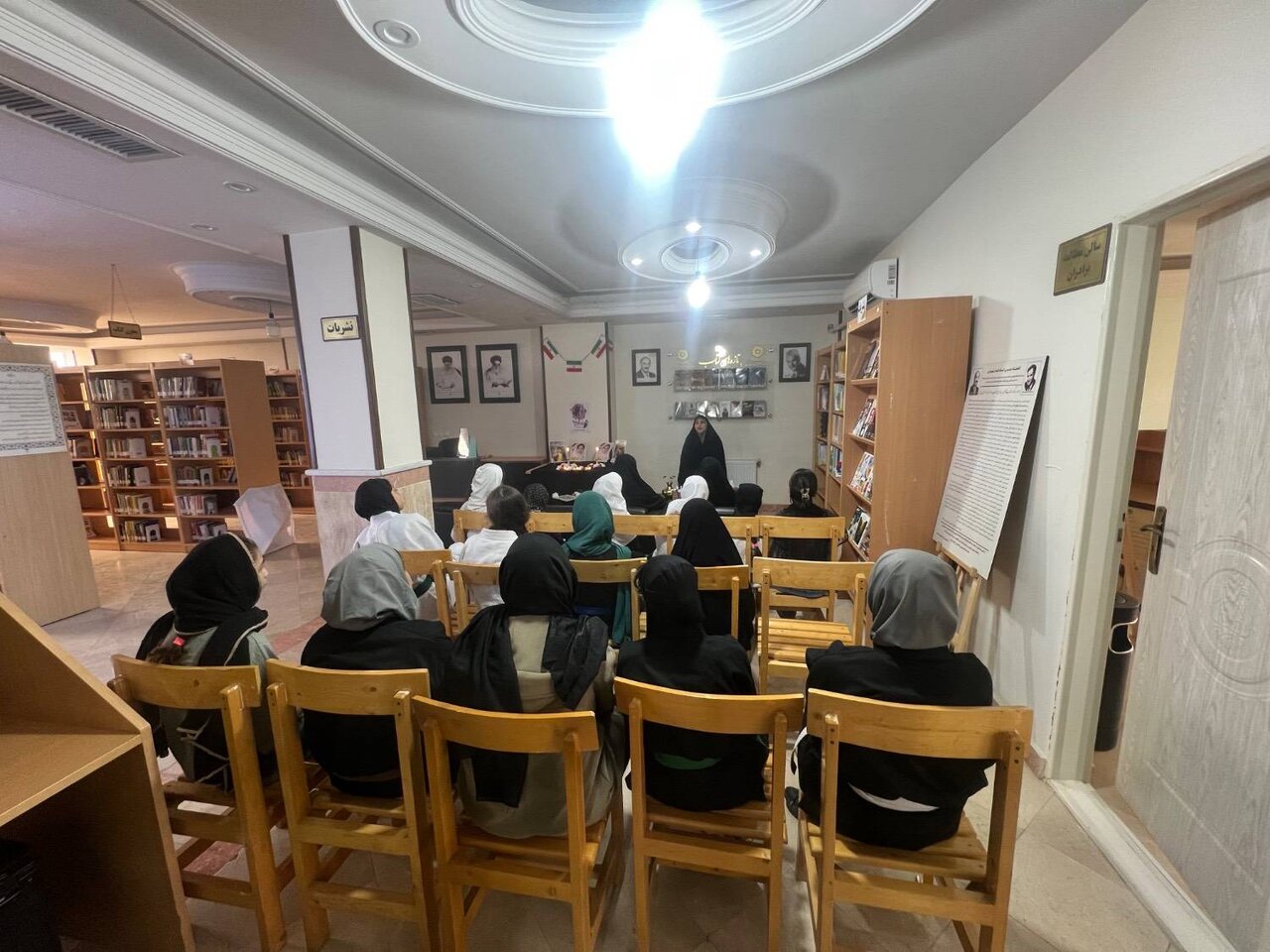 اجرای برنامه های فرهنگی-آموزشی در کتابخانه های استان تهران