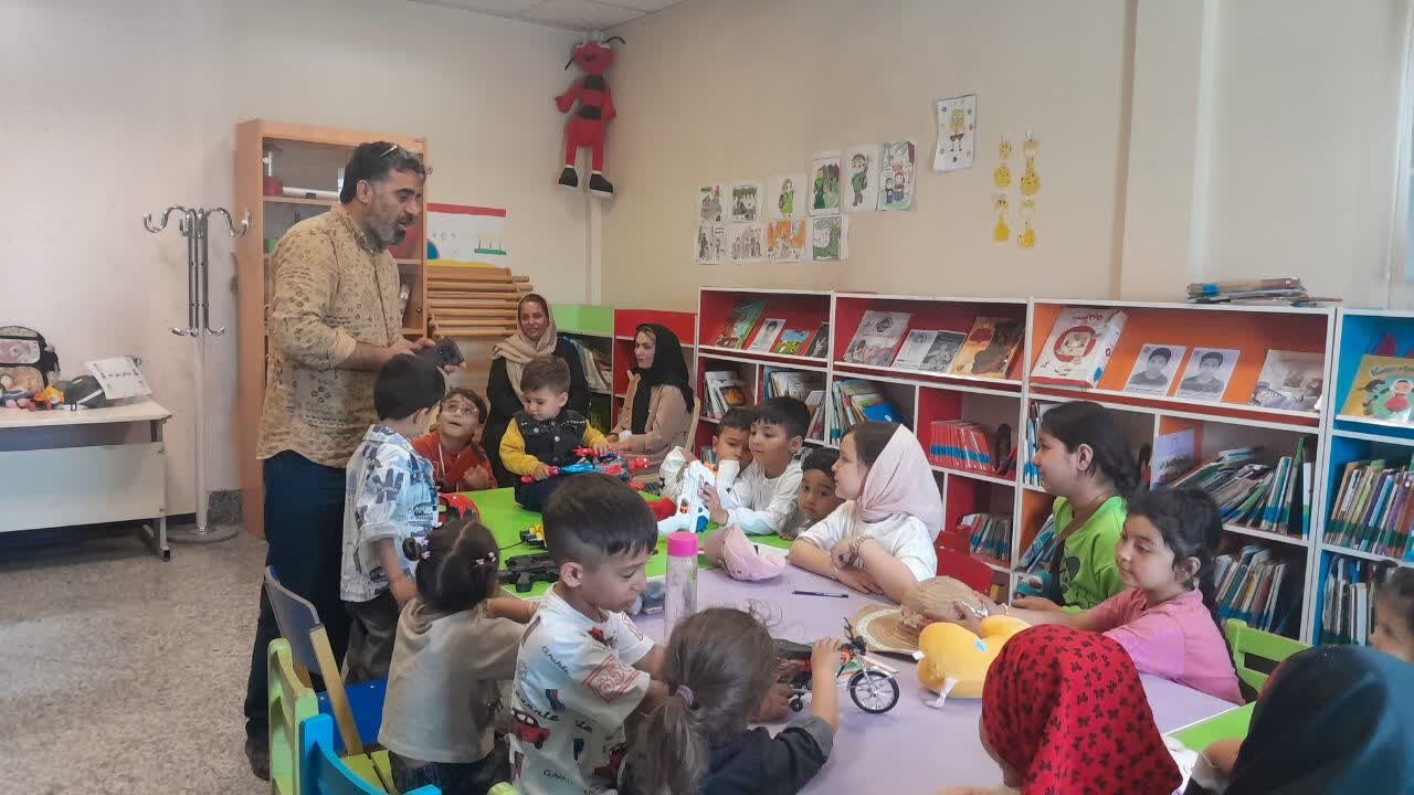 دوشنبه های کودکانه در کتابخانه شهدای امامی امین پیشوا