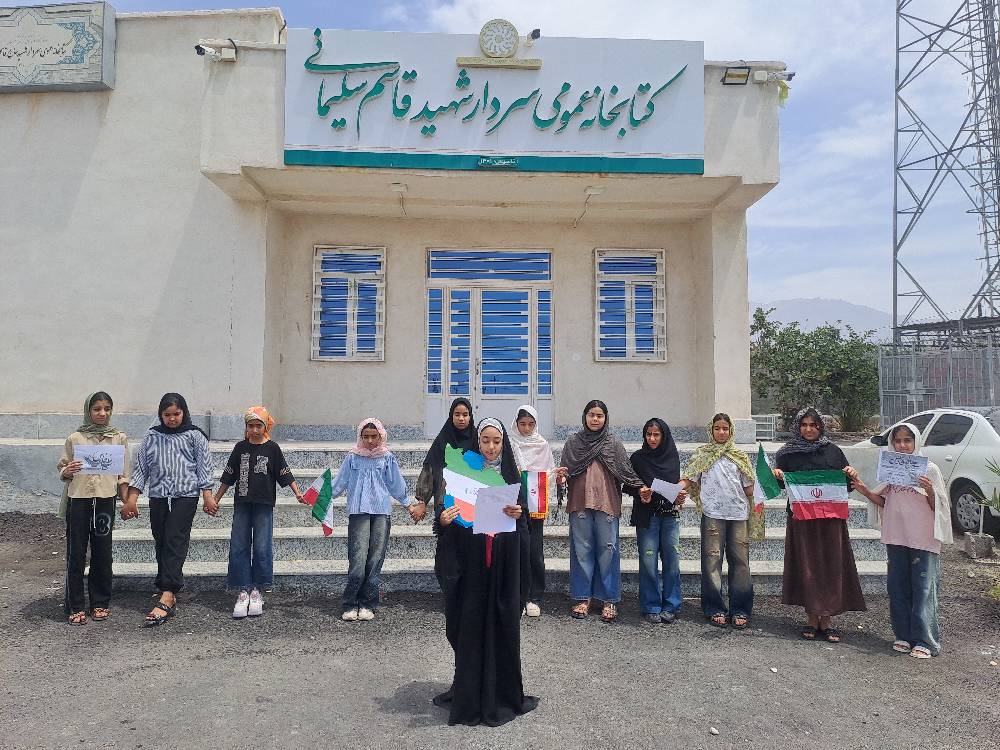 از «نشست های کتابخوان» خلیج فارس تا «کارگاه خلاقیت» برگزار شد