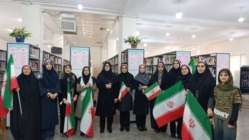 حضور مدیرکل و کارکنان اداره کل کتابخانه های عمومی لرستان و کتابداران کتابخانه ها در رزمایش جان فداییان ایران امام رضایی در روز ولادت امام هشتم در شهرستان خرم آباد و همزمان در سراسر کشور