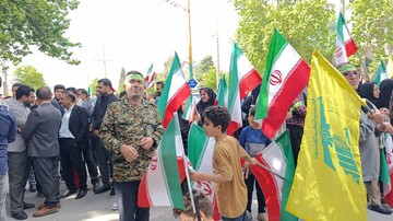 حضور مدیرکل و کارکنان اداره کل کتابخانه های عمومی لرستان و کتابداران کتابخانه ها در رزمایش جان فداییان ایران امام رضایی در روز ولادت امام هشتم در شهرستان خرم آباد و همزمان در سراسر کشور