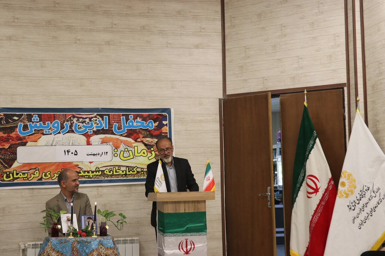 طنین واژه‌ها در رثای معلمِ بصیرت؛ محفل ادبی «شمع جان» در شهرستان فریمان