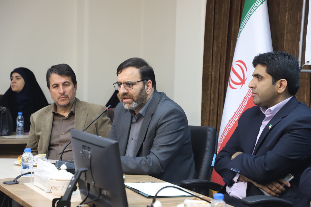 ویژه‌برنامه «آن آبیِ زیبا» در همدان برگزار شد