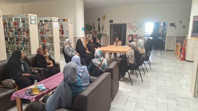 کتابخانه مهدیشهر؛ کانون آرامش و سلامت روان برای بانوان
