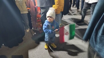 آینده سازان پای کار ایران