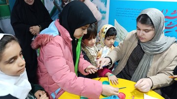 آینده سازان پای کار ایران