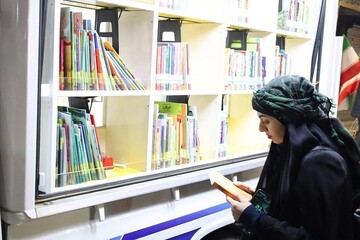 موکب «ایستاده برای ایران» در ارومیه، همراه شما در شب‌های شهر!