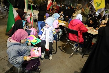 موکب «ایستاده برای ایران» در ارومیه، همراه شما در شب‌های شهر!