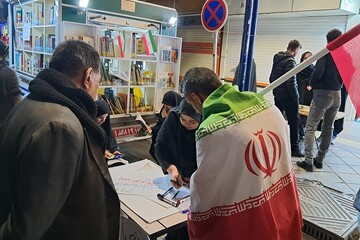 موکب «ایستاده برای ایران» در ارومیه، همراه شما در شب‌های شهر!