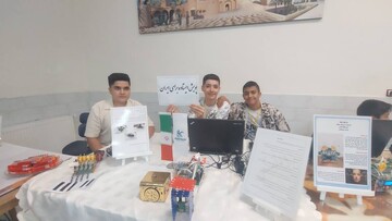 سومین نمایشگاه «آکادمی رباتیکس؛ در شهرستان بافق برگزار شد*