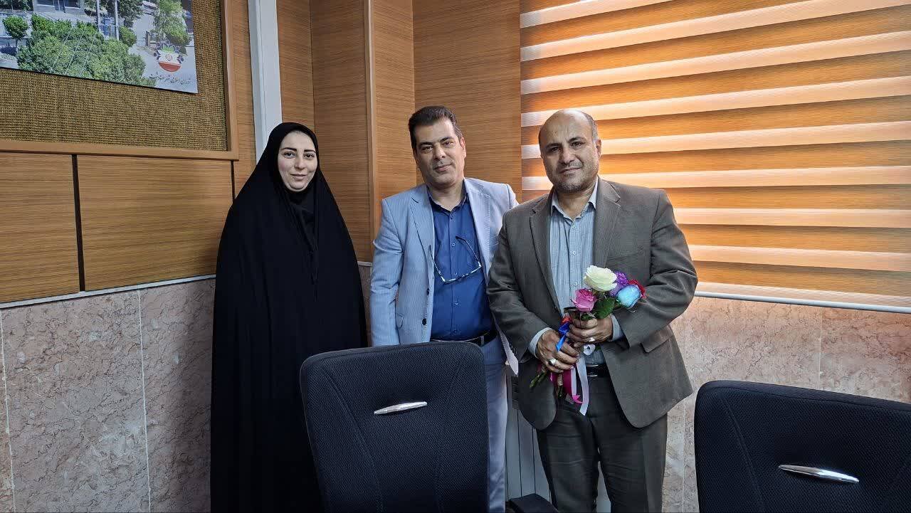 برنامه های گرامیداشت مقام معلم، به همت کتابداران در کتابخانه های استان تهران