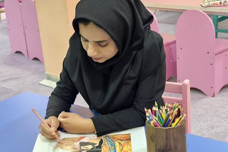پرتره‌های سیاه ‌و سفیدی که یاد ۱۶۸ فرشته کوچک میناب را زنده نگه داشت