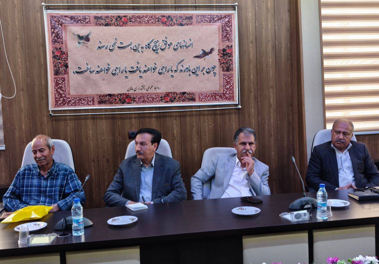 جلسه انجمن کتابخانه های عمومی بخش ماهان تشکیل شد