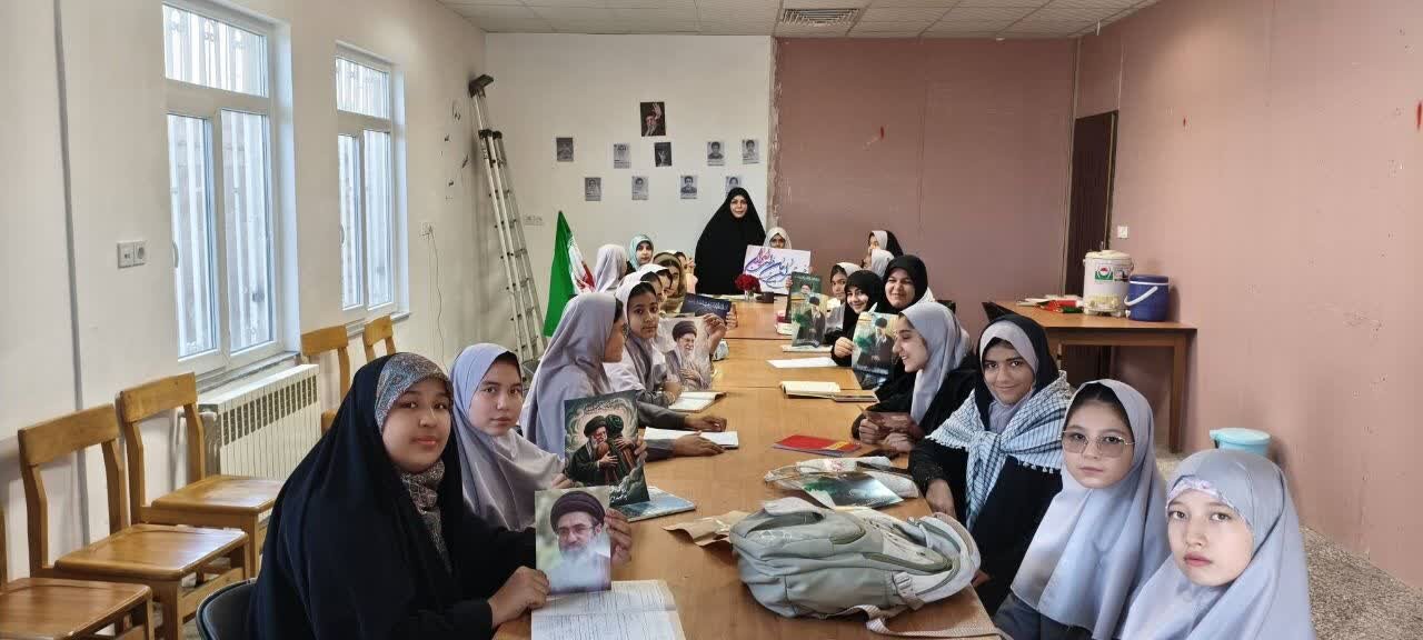 ویژه‌برنامه «دختران جانفدا» در کتابخانه شهدای امامی‌ امین پیشوا
