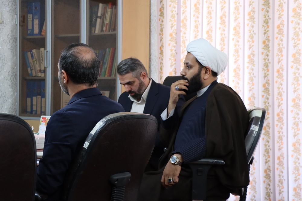 آیین معارفه سرپرست جدید اداره‌کل کتابخانه‌های عمومی استان خوزستان برگزار شد