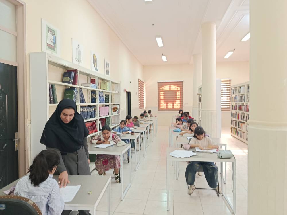 کتابخانه‌های هرمزگان؛ از قرار کلاس‌های درس تا بزرگداشت فردوسی