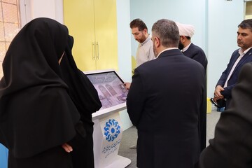 بازدید از کتابخانه مرکزی خوزستان