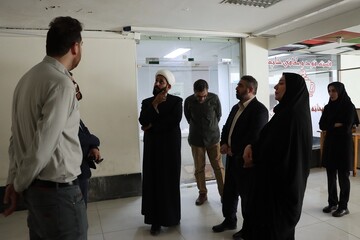 بازدید از کتابخانه مرکزی خوزستان