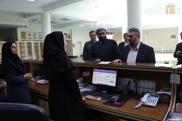 بازدید از کتابخانه مرکزی خوزستان
