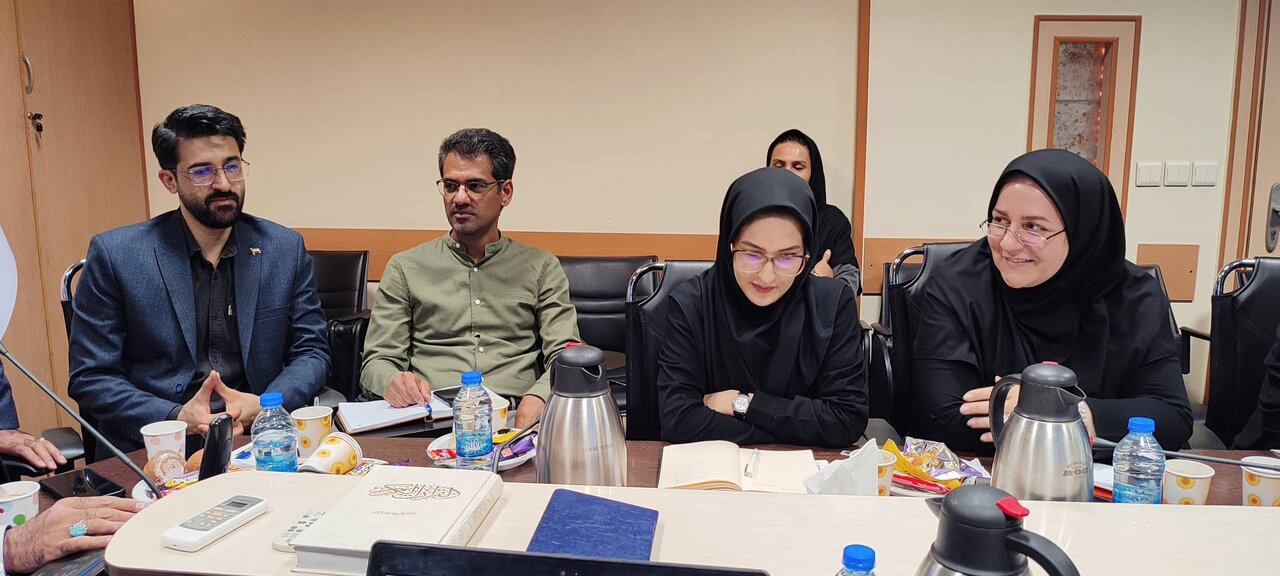 سومین جلسه شورای اداری اداره کل کتابخانه های عمومی استان برگزار شد