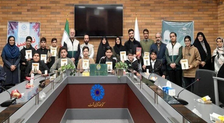 ویژه‌برنامه‌های فرهنگی اردیبهشت‌ماه کتابخانه مرکزی رشت در یک نگاه
