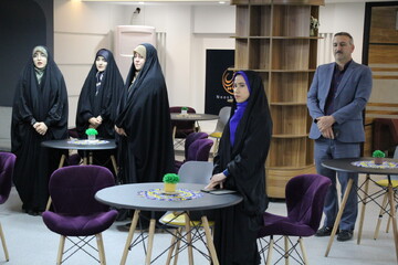 نشست ادبی «نقش نویسنده پای لانچرهای روایت»
