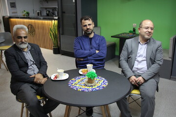 نشست ادبی «نقش نویسنده پای لانچرهای روایت»