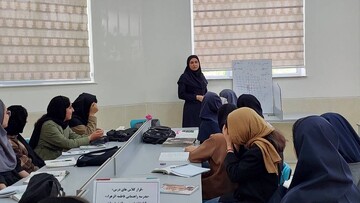 پویش قرار کلاس درس کتابخانه ولایت هوراند