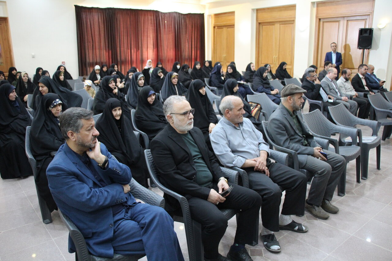 «دختر خمین» در بیت تاریخی امام راحل(ره) رونمایی شد