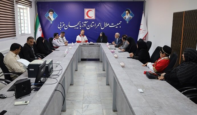 &nbsp;برگزاری «آیین سپاس» در ارومیه با حضور مدیرکل و فعالان فرهنگی